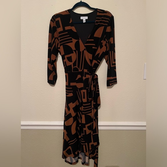 Susan Graver Black and Brown Midi Dress - Picture 2 of 9